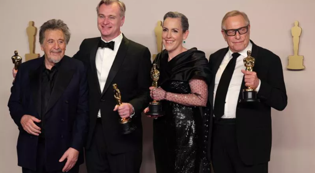 Christopher Nolan va primi titlul de cavaler după câştigarea Premiului Oscar pentru filmul ,,Oppenheimer”