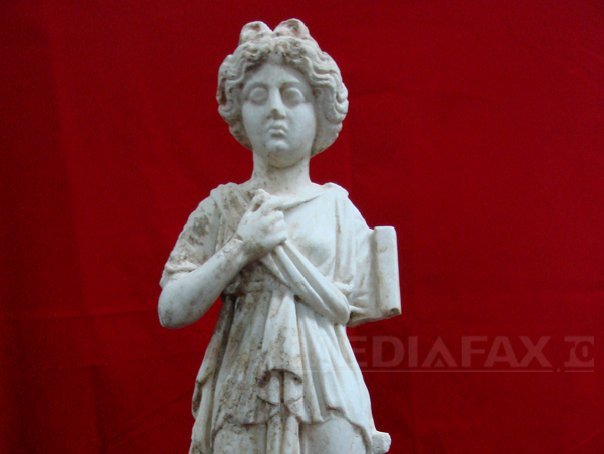 Imaginea articolului Templu dedicat zeiţei Nemesis, descoperit în interiorul Cetăţii din Alba Iulia