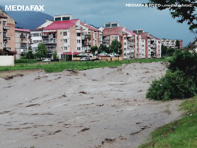 Imaginea articolului Inundaţiile ar putea continua. Cod galben de torenţi şi viituri rapide: Alertă pe mai multe râuri din ţară