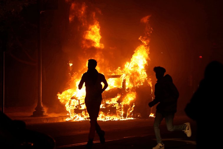 Imaginea articolului VIDEO | A history of violence. Protestele din Statele Unite amintesc de alte momente când America a ars 