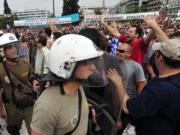 Imaginea articolului Grevă generală în Grecia, un test social pentru guvernul Samaras