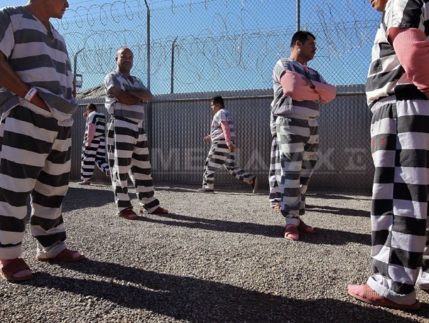Imaginea articolului Sute de imigranţi deţinuţi în închisori din SUA, eliberaţi din motive bugetare