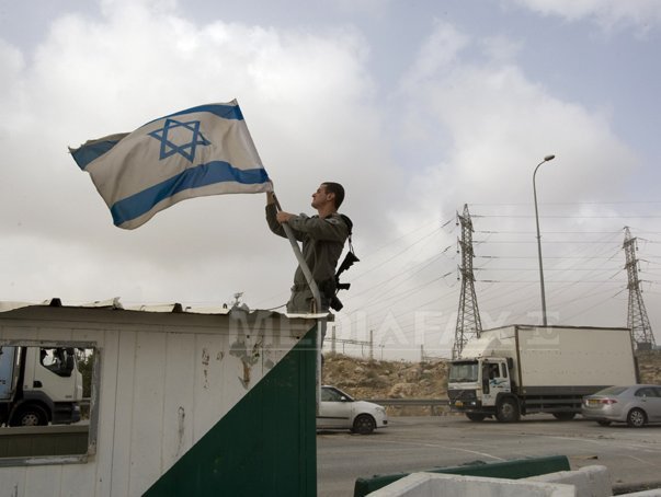 Imaginea articolului Evreii ultraortodocşi din Israel protestează faţă de serviciul militar obligatoriu