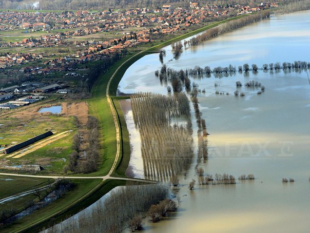 Imaginea articolului INUNDAŢII ÎN EUROPA: Ţările ameninţate de creşterea apelor - FOTO