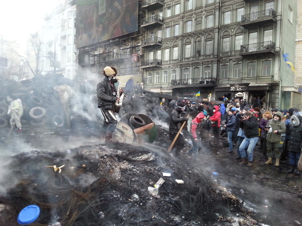 Imaginea articolului Fotoreportaj Gândul de pe EuroMaidan. Cum arăta protestul din Kiev înainte de expirarea ultimatumului opoziţiei