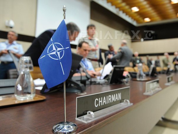 Imaginea articolului Ambasadorii ţărilor membre NATO au fost convocaţi la consultări pe tema crizei din Ucraina