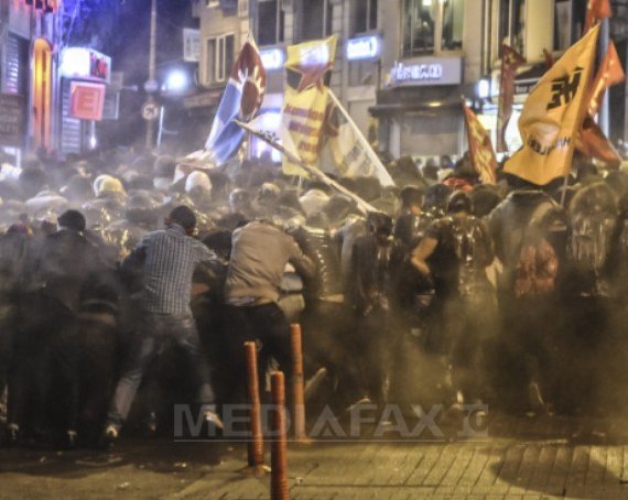 Imaginea articolului Cel puţin 12 morţi în urma unor manifestaţii prokurde în Turcia