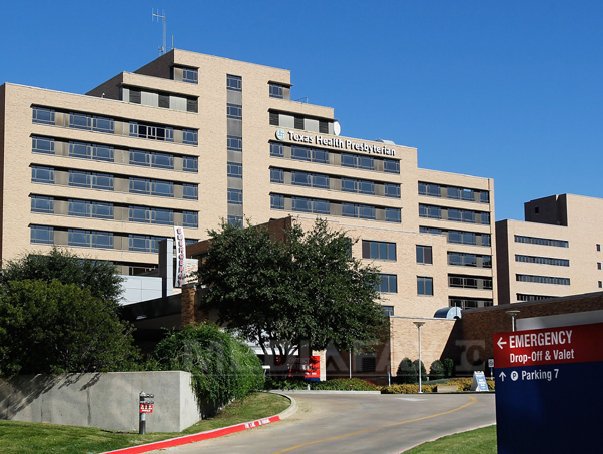Imaginea articolului Spitalul din Texas, acuzat că nu a furnizat un protocol pentru tratarea pacienţilor bolnavi de Ebola