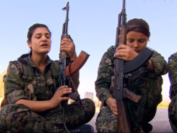 Imaginea articolului Femeile care luptă împotriva teroriştilor din gruparea Stat Islamic - VIDEO