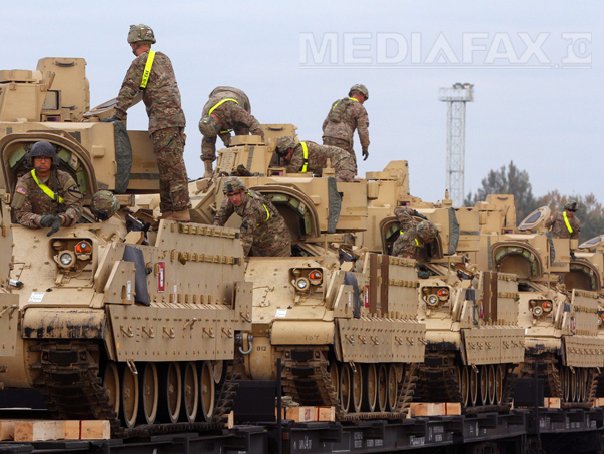 Imaginea articolului SUA vor să staţioneze în Europa, posibil în România, 150 de tancuri şi vehicule blindate