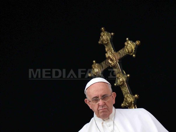 Imaginea articolului Papa Francisc ar vrea să permită preoţilor catolici să se căsătorească