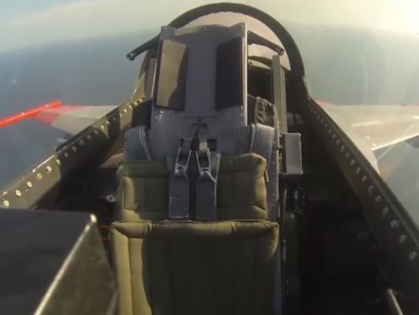 Imaginea articolului Boeing QF-16, noua dronă-ţintă aeriană pentru piloţii armatei americane - FOTO, VIDEO