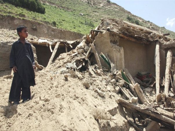 Imaginea articolului CUTREMURUL din Afganistan şi Pakistan: Bilanţul seismului a ajuns la 311 morţi - VIDEO