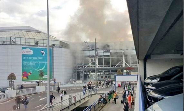 Imaginea articolului Mai multe explozii puternice în Bruxelles. Bilanţul victimelor este în creştere. Momentul deflagraţiei surprins de camere. GALERIE FOTO, VIDEO