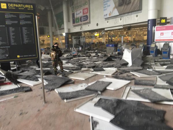 Imaginea articolului Douăzeci şi patru de victime decedate în atentatele din Bruxelles, identificate. 7 neidentificate