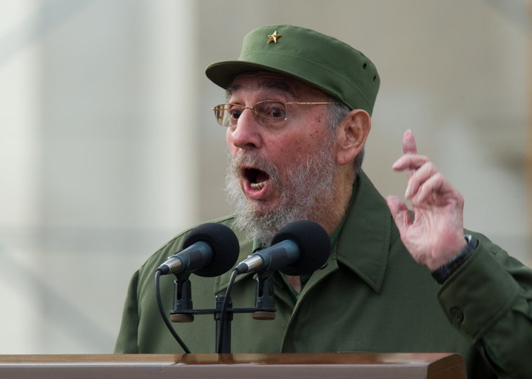 Imaginea articolului Fidel Castro a avut o rară apariţie în public