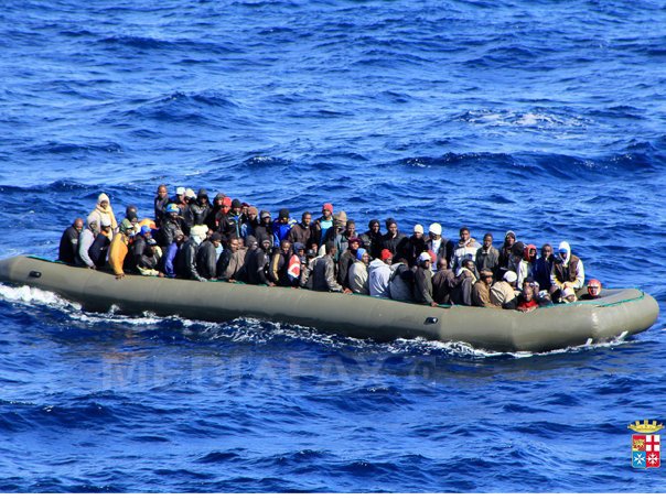 Imaginea articolului Zeci de imigranţi înecaţi în Marea Mediterană în timp ce încercau să ajungă în Italia