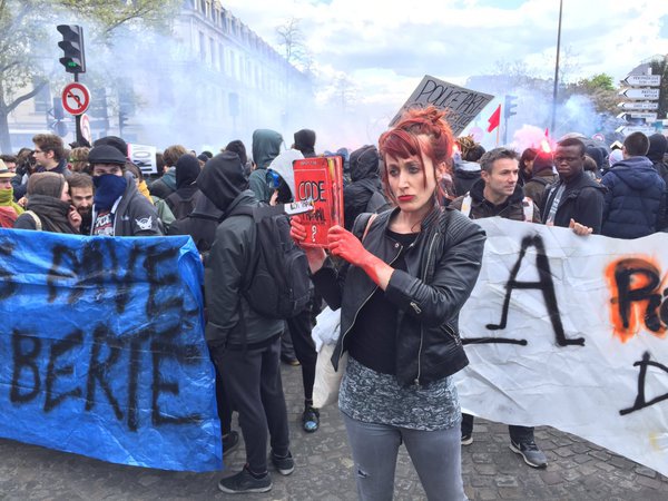 Imaginea articolului Peste 150 de persoane arestate în Franţa în urma protestelor violente pe fondul reformei Muncii