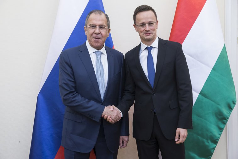 Imaginea articolului Ministrul ungar de Externe îl va întâlni la Budapesta pe omologul rus Serghei Lavrov înainte de vizita preşedintelui Vladimir Putin