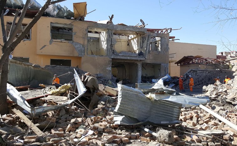 Imaginea articolului Bilanţul victimelor din urma atacului de la spitalul militar din Kabul a ajuns la 49 de morţi