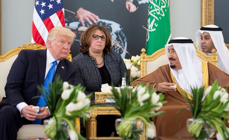 Imaginea articolului CRIZA din Qatar: Donald Trump i-a cerut regelui Salman al Arabiei Saudite să îndemne la unitate arabă