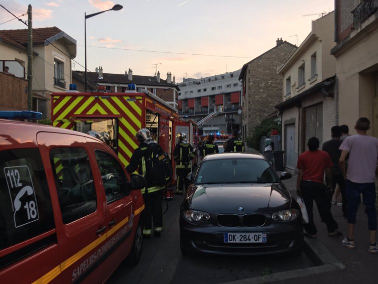 Imaginea articolului Un nou atac în Paris: Cel puţin 12 persoane, rănite într-un restaurant din Paris, după explozia unei bombe artizanele