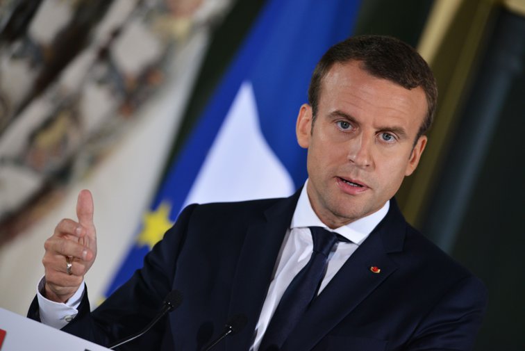 Imaginea articolului Preşedintele francez Emmanuel Macron pune securitatea naţională pe primul loc în politica externă