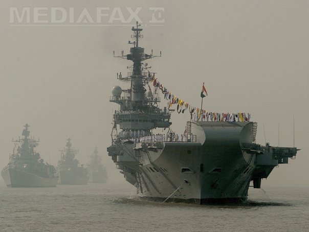 Imaginea articolului Un grup de portavioane aparţinând Statelor Unite realizează un amplu exerciţiu militar naval alături de India şi de Japonia