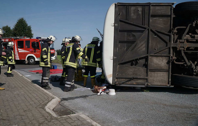 Imaginea articolului Grav accident rutier în Germania | MAE a anunţat că în autocar erau 42 de români