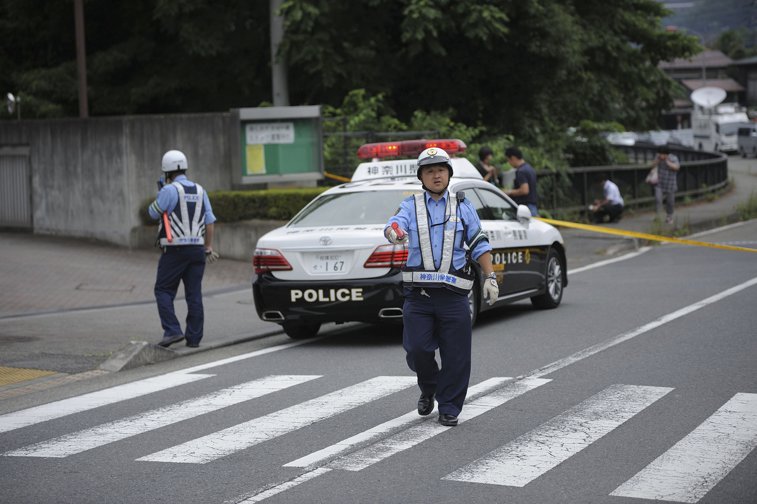 Imaginea articolului Un tânăr de 27 de ani, arestat în Tokyo, după descoperirea la domiciliul său a nouă cadavre, dintre care două decapitate / Ce le-a spus poliţiştilor