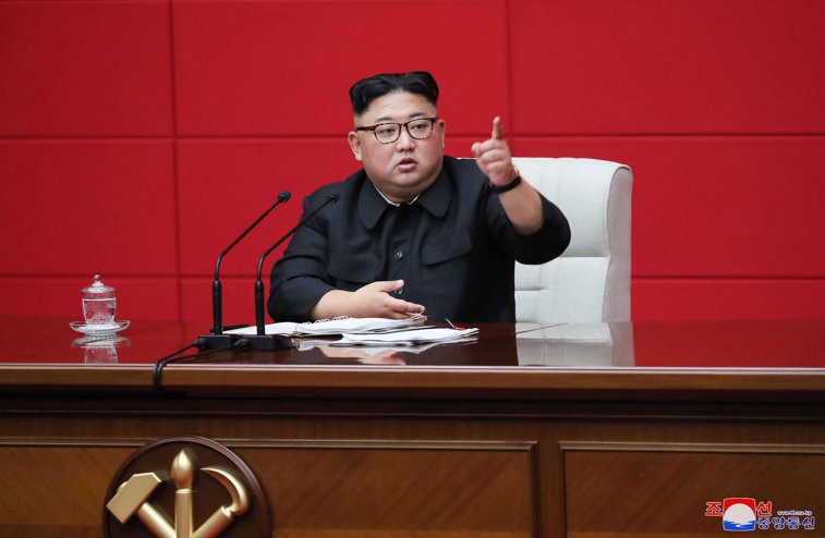 Imaginea articolului Coreea de Nord transmite că remarcile lui Mike Pompeo privind „comportamentul meschin” îngreunează discuţiile cu Statele Unite