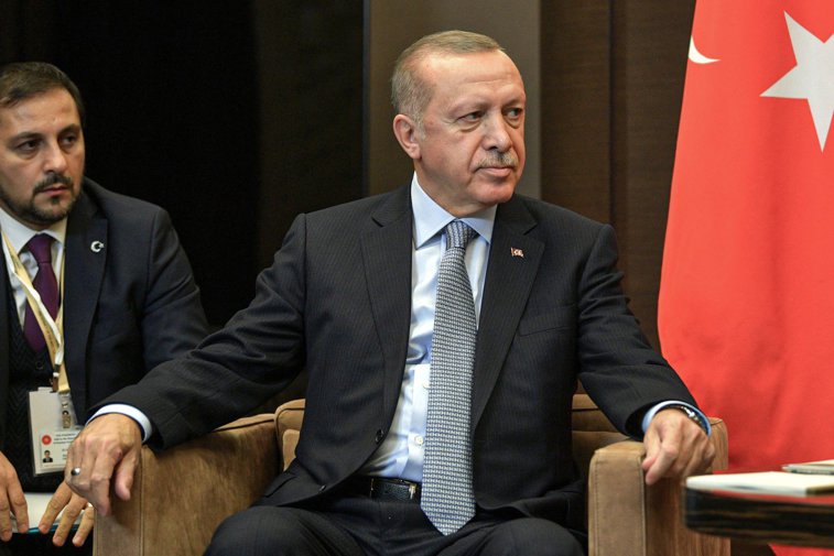 Imaginea articolului Recep Tayyip Erdogan avertizează statele europene că va „deschide porţile” pentru militanţii Stat Islamic