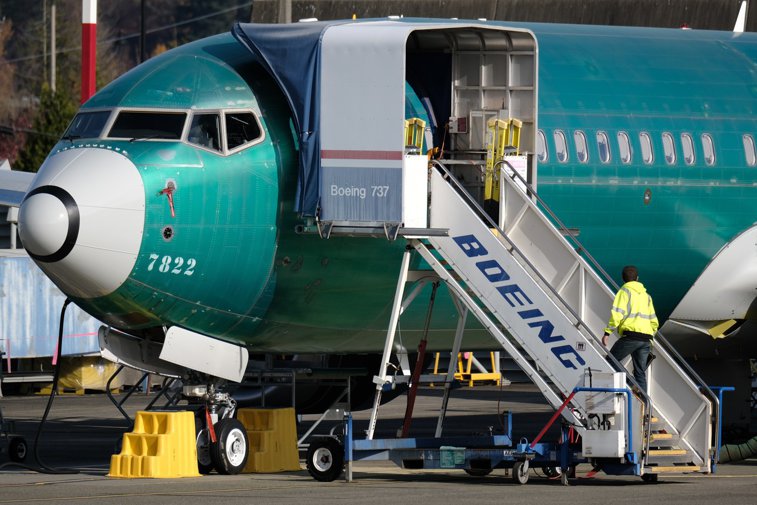Imaginea articolului CEO-ul demis al Boeing pleacă cu 62 de milioane de dolari