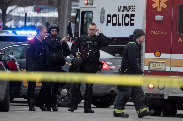 Imaginea articolului Atac armat în oraşul american Milwaukee. Preşedintele Donald Trump anunţă că cinci oameni au fost ucişi