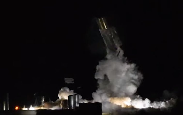 Imaginea articolului Un prototip al navei SpaceX care ar urma să ducă oameni pe Marte a explodat în timpul unui test | VIDEO