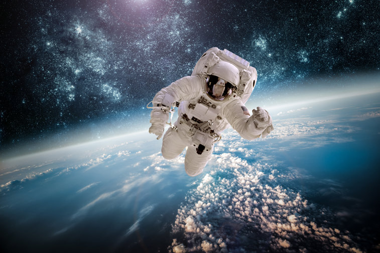 Imaginea articolului Peste 1000 de oameni pe un loc de astronaut la NASA. Cei selectaţi vor avea ocazia să participe la misiuni pe Lună şi Marte