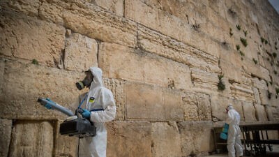 Imaginea articolului Coronavirus: Israelul a decontaminat pietrele din Zidul Plângerii