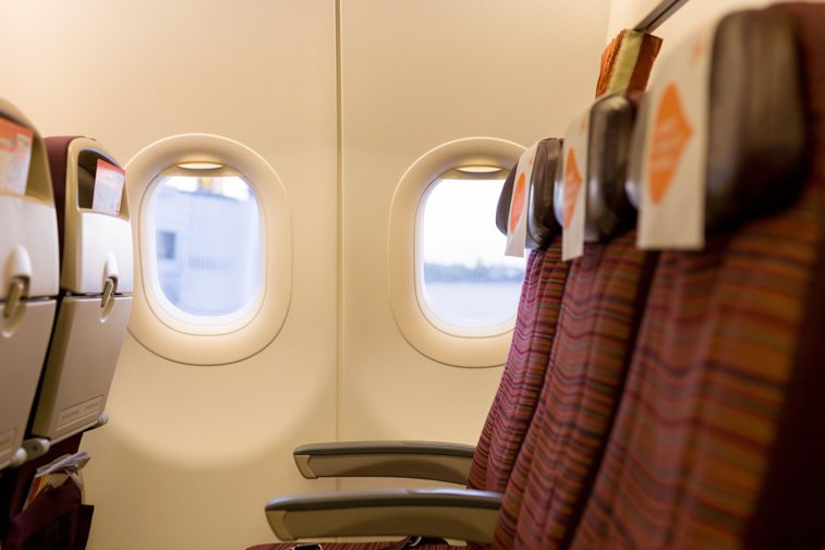 Imaginea articolului Cum s-ar putea schimba zborul cu avionul după criza provocată de coronavirus. Preţul biletelor pot creşte cu 50%, în anumite condiţii