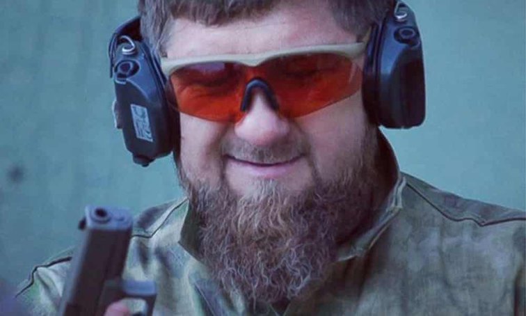 Imaginea articolului Prietenul lui Putin, interzis de internet. Motivul pentru care liderul cecen Kadyrov a rămas fără contul de Instagram cu 1.4 milioane urmăritori