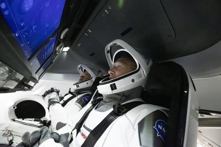 Imaginea articolului Space chiX: Lansarea navetei SpaceX Crew Dragon în spaţiu, amânată din cauza vremii. Când vor avea loc noi încercări