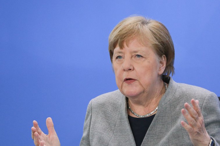 Imaginea articolului Politico: Angela Merkel respinge invitaţia lui Donald Trump de a participa la summitul G7 de la Washington
