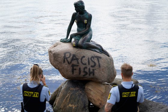 Image of the article Little Mermaid Statue in Copenhagen, called 