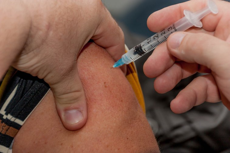 Imaginea articolului Vaccinul dezvoltat de Moderna intră în ultima fază a testării clinice. SUA oferă companiei încă 472 de milioane de dolari