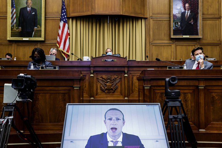 Imaginea articolului Cele cinci minciuni spuse de giganţii internetului la audierea din congresul american