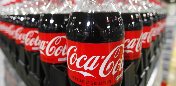 Imaginea articolului Coca-Cola ar fi plătit un grup de cercetători pentru a minţi în legătură cu impactul pe care băuturile sale îl au asupra obezităţii