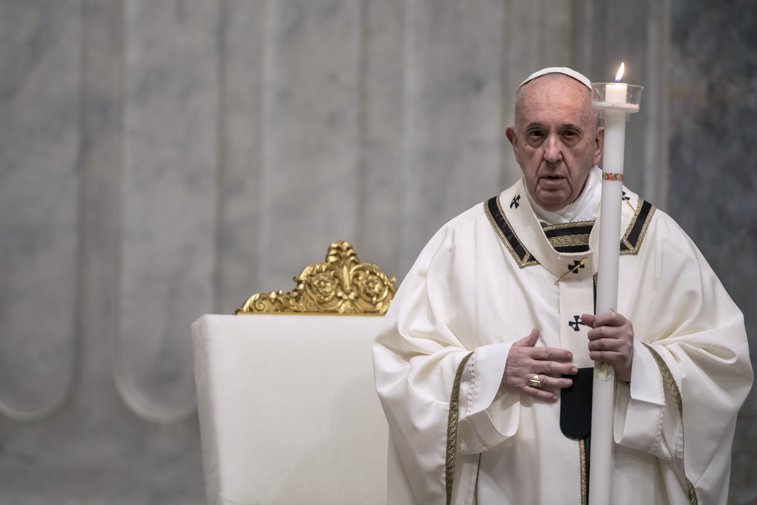 Imaginea articolului Schimbare majoră la Vatican: Papa Francisc a numit 6 femei în funcţii-cheie ale Consiliului Economic 