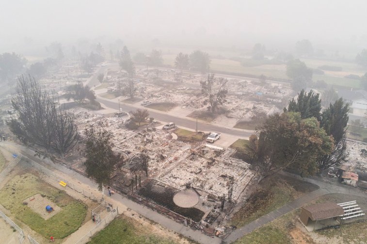 Imaginea articolului Incendiile de vegetaţie din Oregon au ars peste 3.800 de kilometri