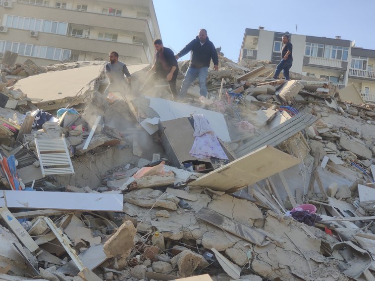 Imaginea articolului Istoricul cutremurelor din Turcia. Cele mai devastatoare seisme din istoria peninsulei. Unul dintre cele mai violente a avut loc acum 21 de ani