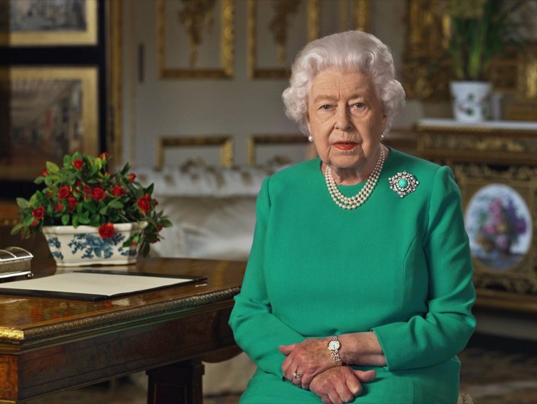 Imaginea articolului Regina Elisabeta a Marii Britanii e posibil să cedeze puterea la 95 de ani