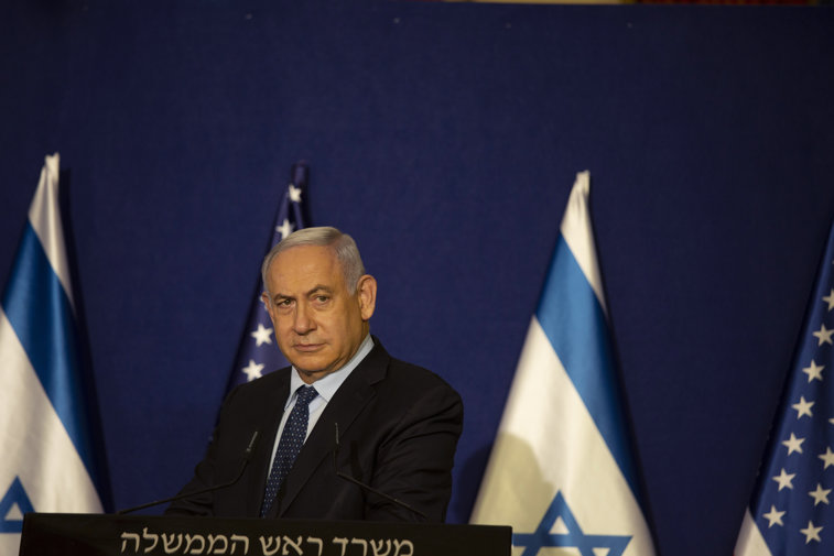 Imaginea articolului Israelienii cer demisia premierului Netanyahu, acuzat în trei dosare de corupţie